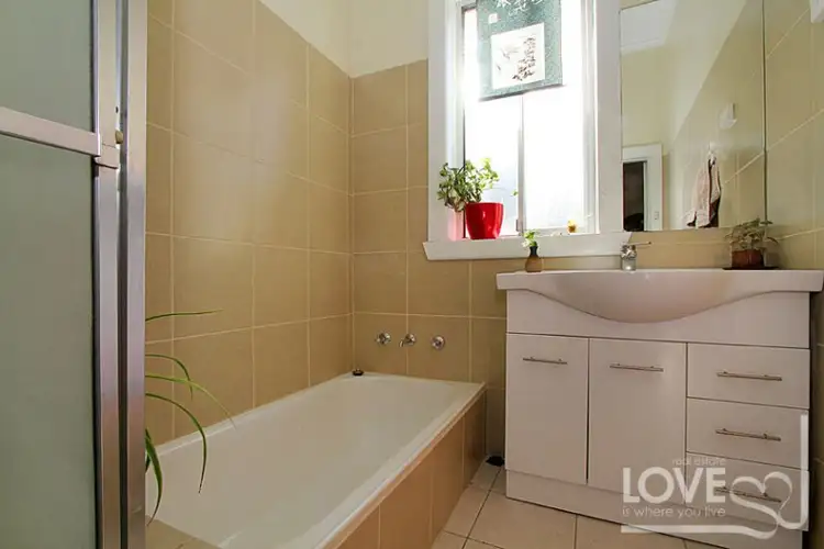 Fourth view of Homely house listing, 208 Raglan Street, Preston VIC 3072