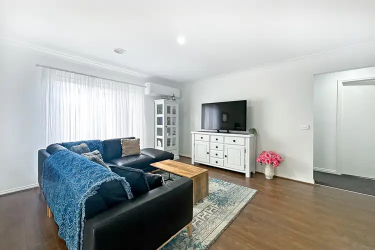 Third view of Homely house listing, 6 Weebar Road, Drouin VIC 3818