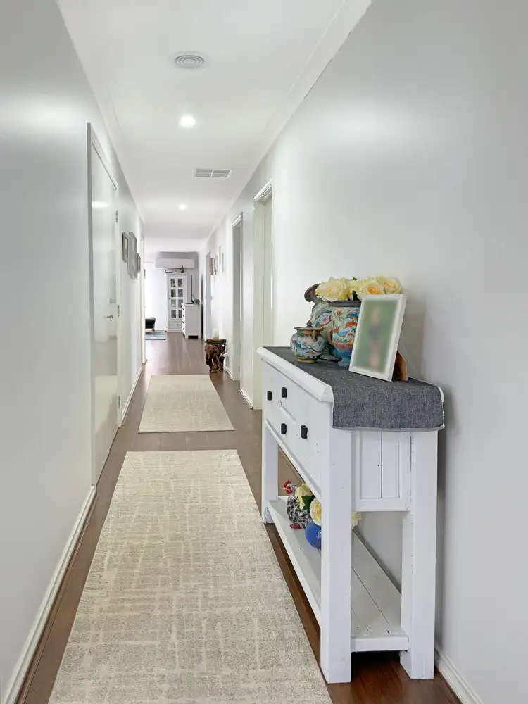 Sixth view of Homely house listing, 6 Weebar Road, Drouin VIC 3818