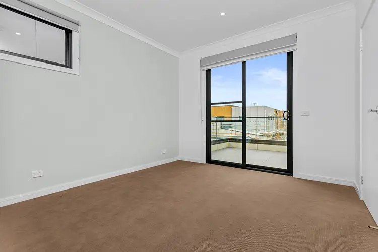 Sixth view of Homely townhouse listing, 9 Evergreen Boulevard, Keysborough VIC 3173