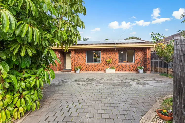 10 Regent Street, Moana SA 5169