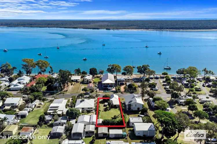 33 Burrum Street, Burrum Heads QLD 4659