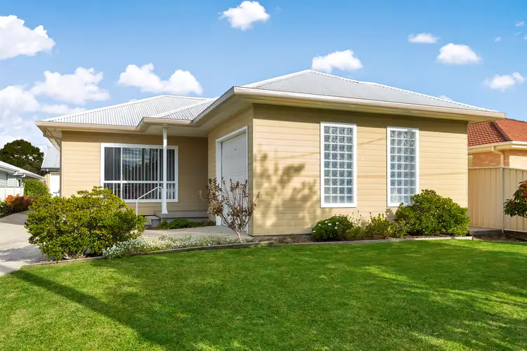 1/41 Addison Avenue, Lake Illawarra NSW 2528