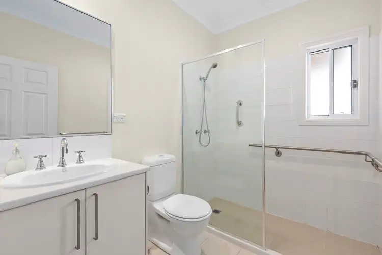 Sixth view of Homely villa listing, 1/41 Addison Avenue, Lake Illawarra NSW 2528