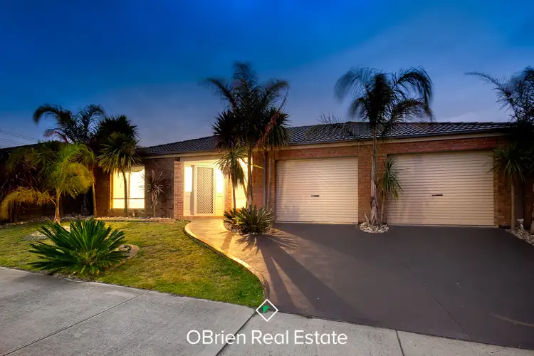 121 Majestic Boulevard, Cranbourne VIC 3977
