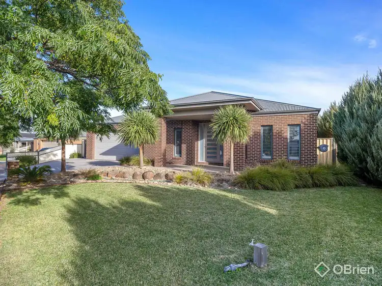 6 Grantleigh Drive, Darley VIC 3340