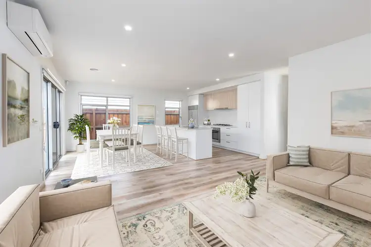 Second view of Homely unit listing, 11 Oakwood Court, Rosebud VIC 3939