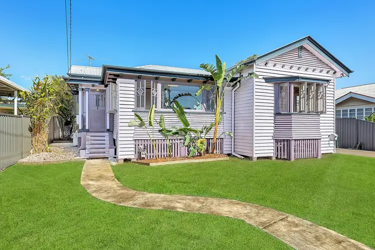 65 Glebe Road, Silkstone QLD 4304