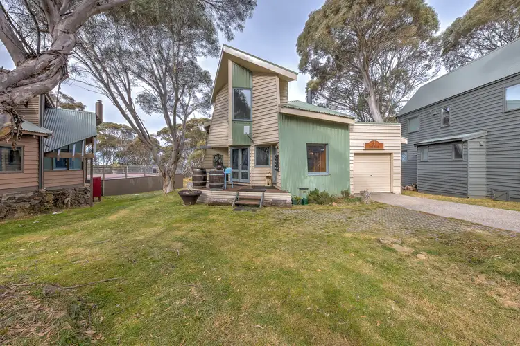 18 Drybone Lane, Dinner Plain VIC 3898