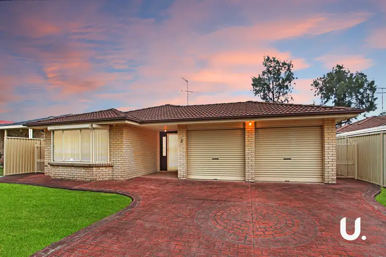 3 Warin Place, Glenmore Park NSW 2745
