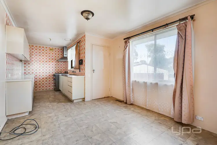 Fifth view of Homely house listing, 5 Miram Court, Westmeadows VIC 3049