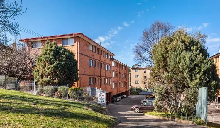 Main view of Homely unit listing, 17/5 Mowatt Street, Queanbeyan East NSW 2620