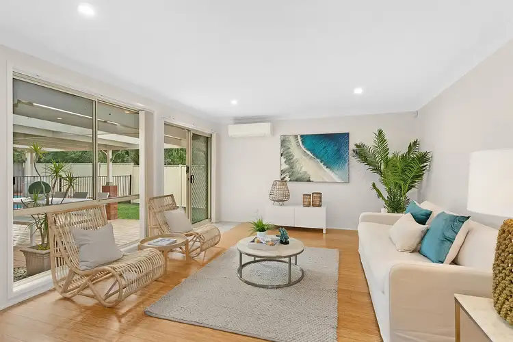 Second view of Homely house listing, 11 Oxley Place, Point Clare NSW 2250