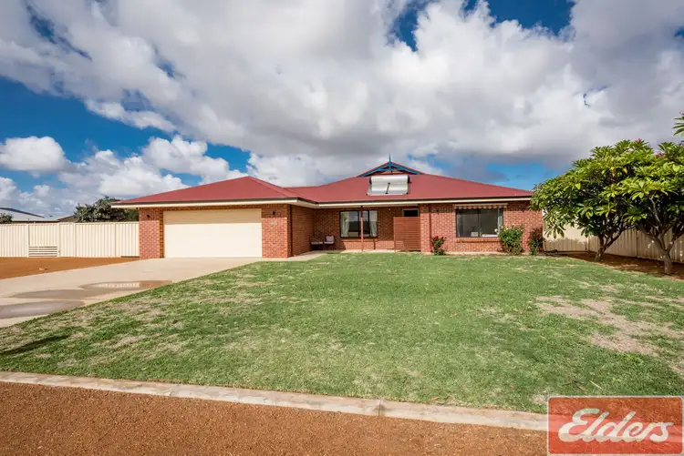 46 Honey Suckle Boulevard, Woorree WA 6530