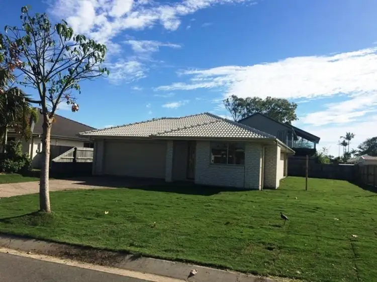 26 Fraser Water Parade, Toogoom QLD 4655