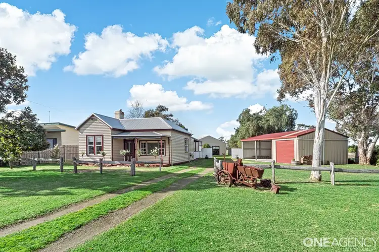 Main view of Homely house listing, 1 Lyons Street, Rosedale VIC 3847