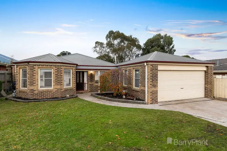 66 Dunbarton Drive, Pakenham VIC 3810