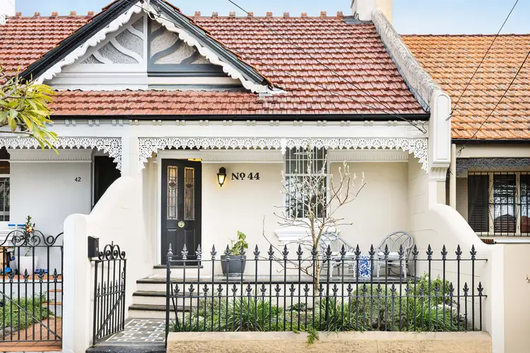 44 Yelverton Street, Sydenham NSW 2044