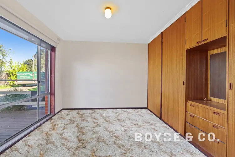 Fifth view of Homely unit listing, 3/213 Princes Way, Drouin VIC 3818