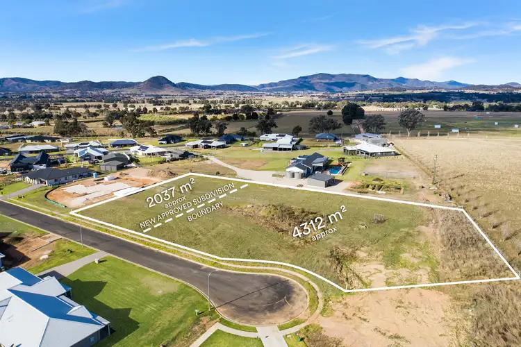 Second view of Homely house listing, 7 Lovett Court, Mudgee NSW 2850