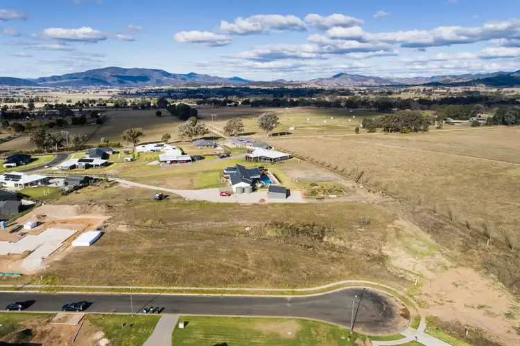 Sixth view of Homely house listing, 7 Lovett Court, Mudgee NSW 2850