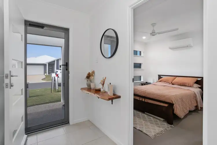 Fifth view of Homely house listing, 6 Lugano Mews, Andergrove QLD 4740