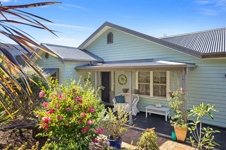 55 Wuru Drive