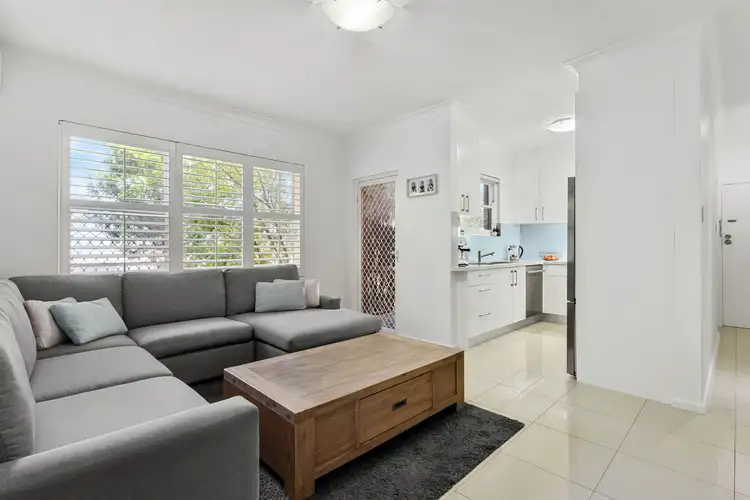 2/9 Kiora Road, Miranda NSW 2228
