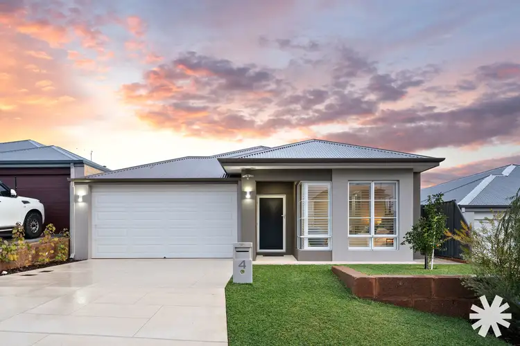 4 Boranup Rise, Piara Waters WA 6112