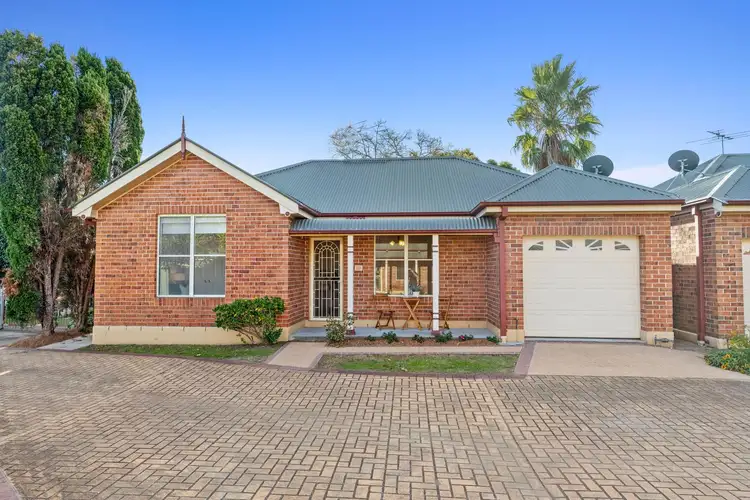 2/13a Brisbane Street, Lorn NSW 2320