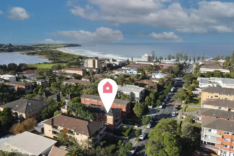 Third view of Homely apartment listing, 3/66 Howard Avenue, Dee Why NSW 2099