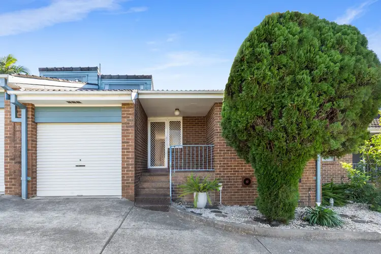 9/4 Mahony Road, Constitution Hill NSW 2145