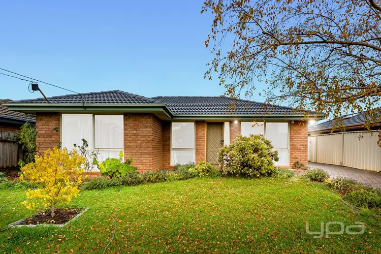 36 Hawkesbury Road, Werribee VIC 3030