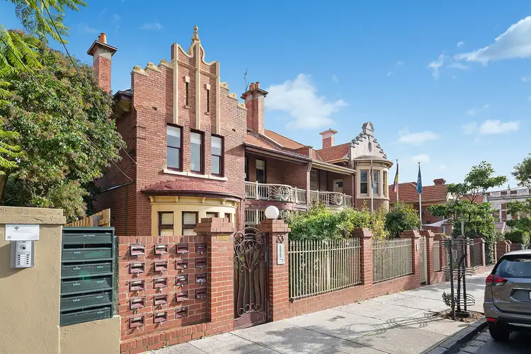 12/33 Grey Street, St Kilda VIC 3182