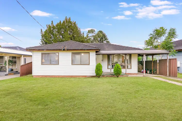 28 Iris Street, Guildford NSW 2161