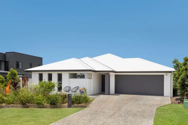17 Bowerbird Close, Peregian Springs QLD 4573