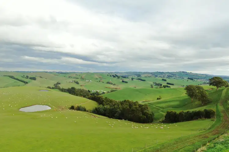 281 Loch-Poowong Road, Loch VIC 3945