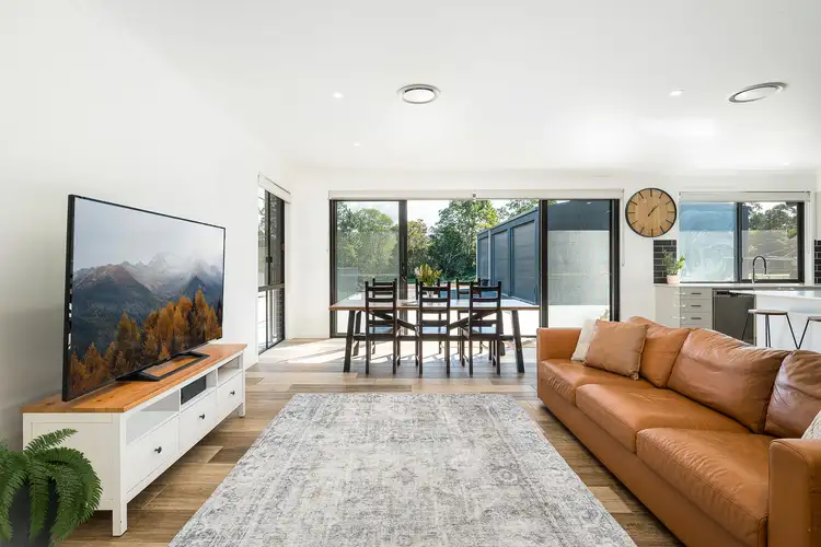 Sixth view of Homely house listing, 8 Foreshort Court, Elimbah QLD 4516
