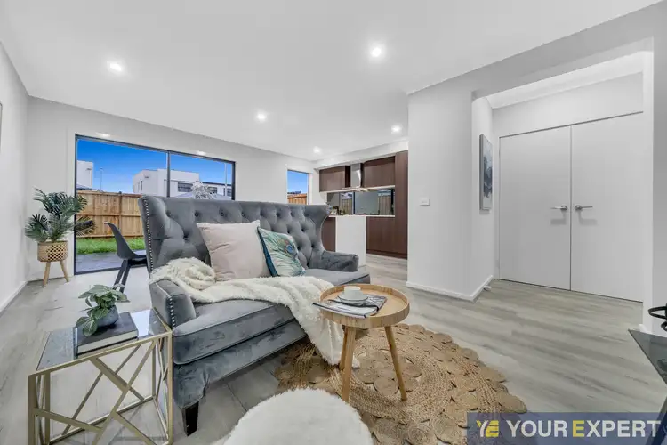 56 Union Street, Clyde North VIC 3978