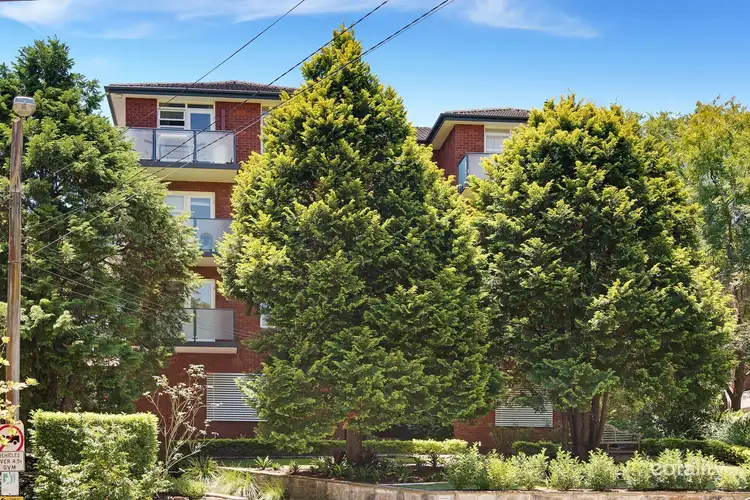 8/12 Hazelbank Road