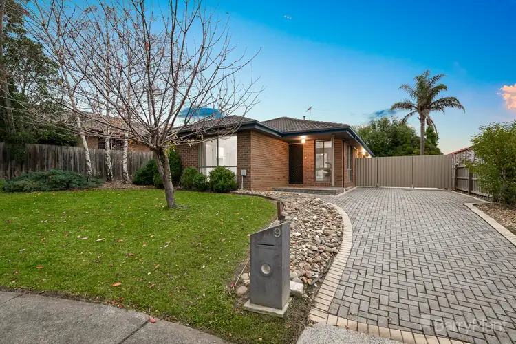 9 Conrad Court, Pakenham VIC 3810