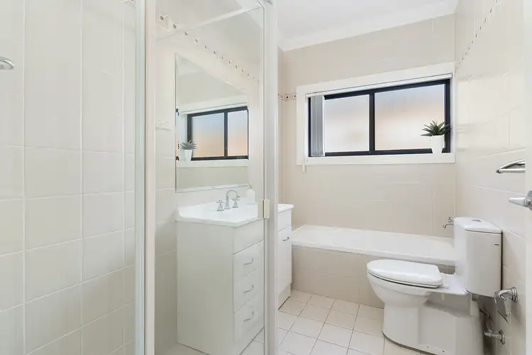 Sixth view of Homely villa listing, 4/44 Chuter Avenue, Ramsgate Beach NSW 2217