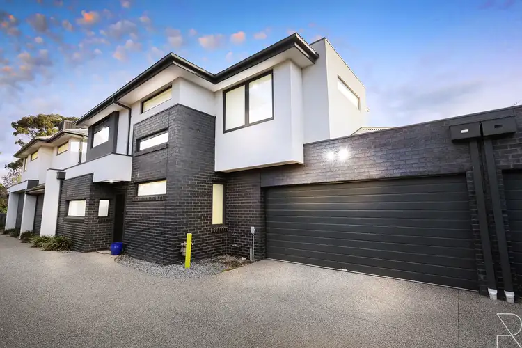 2/40 Rosshire Road, Newport VIC 3015