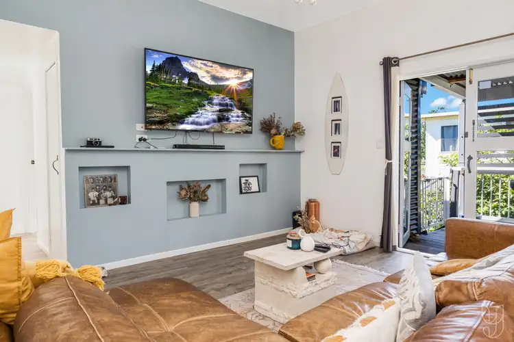 Sixth view of Homely house listing, 8 Percy Ford Street, Cooee Bay QLD 4703