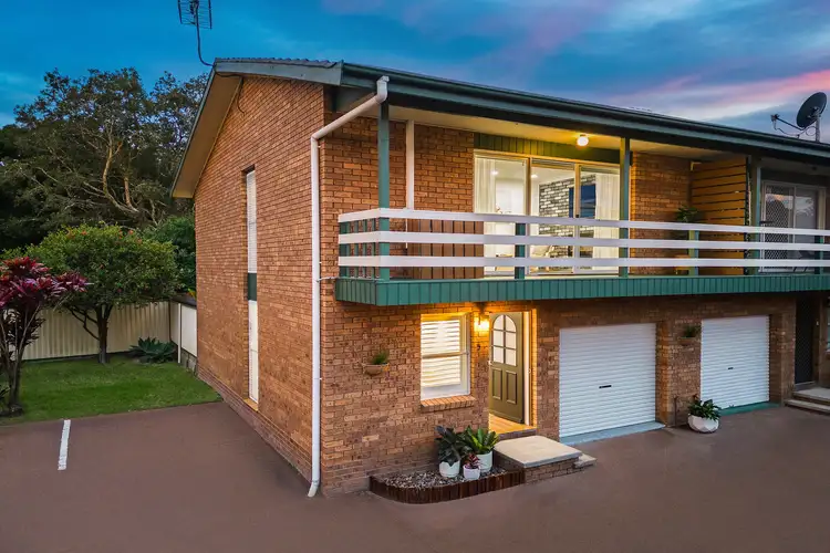 Second view of Homely townhouse listing, 5/31 Tenth Avenue, Budgewoi NSW 2262