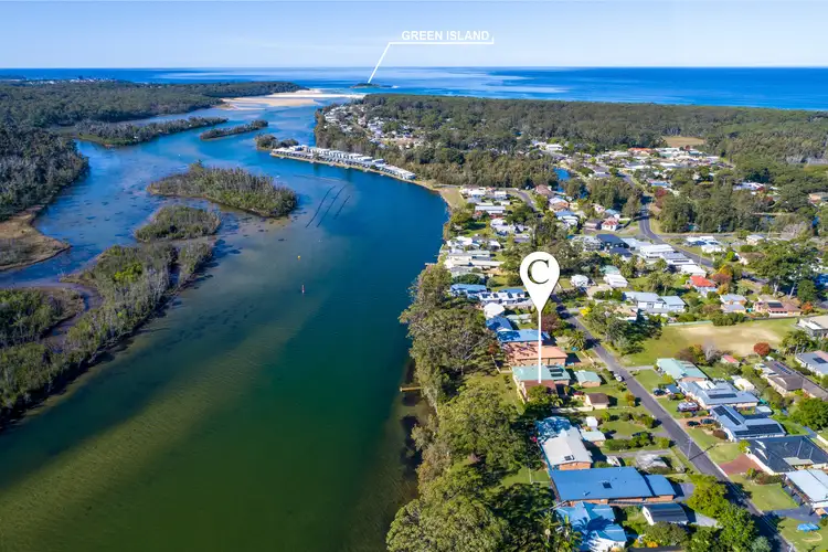25 Edwin Avenue, Lake Conjola NSW 2539