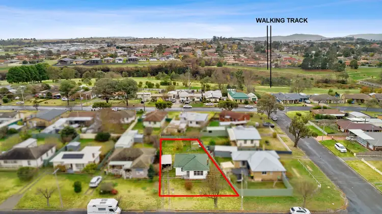 Second view of Homely house listing, 2 Meehan Street, Goulburn NSW 2580