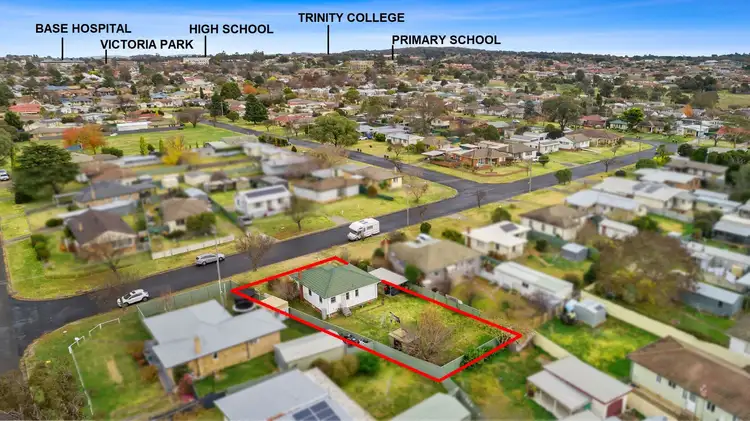 Third view of Homely house listing, 2 Meehan Street, Goulburn NSW 2580