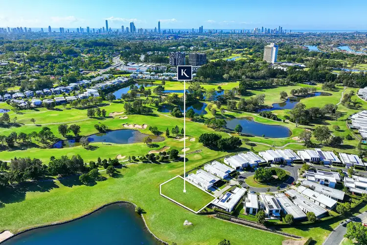 11 The Dress Circle, Benowa QLD 4217