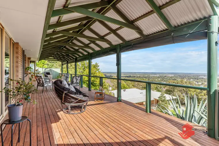 11 Opal Way, Mount Richon WA 6112